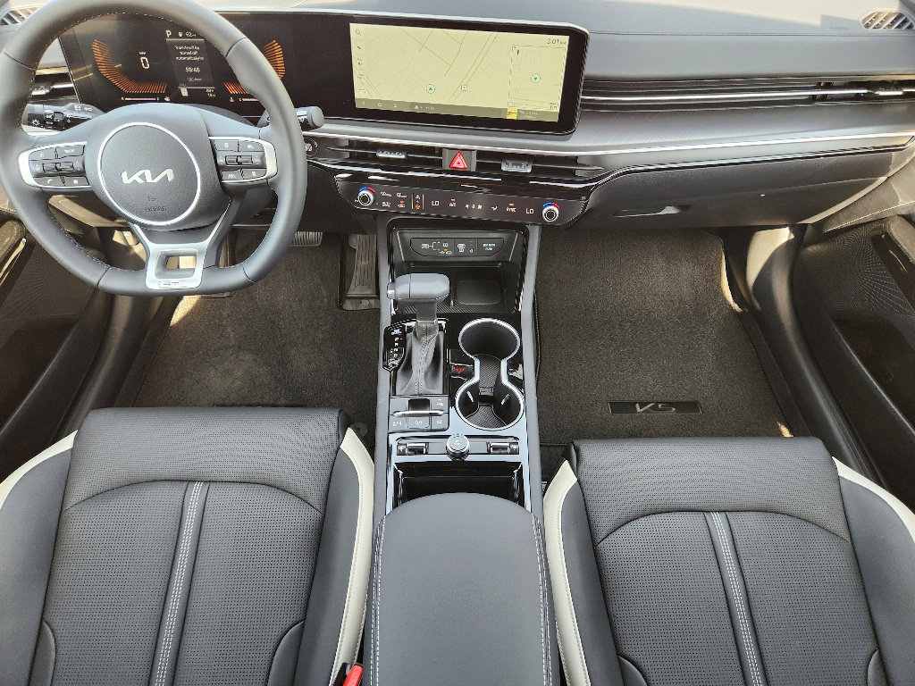 New 2026 Kia K5 GT-Line image 18