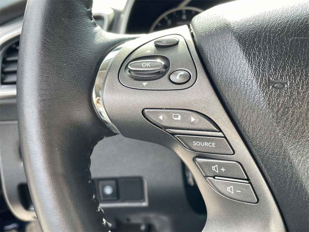 Used 2020 Nissan Murano Platinum w/ Cargo Package image 20