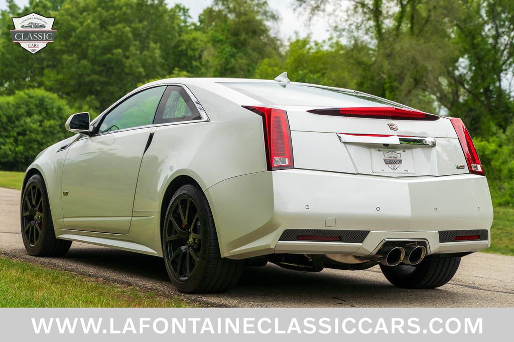 Used 2015 Cadillac CTS V RWD image 30