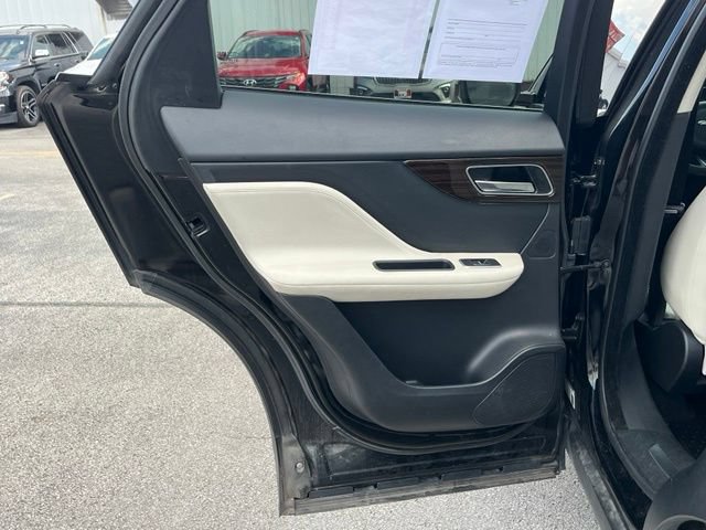 Used 2020 Jaguar F-PACE Prestige AWD/4WD image 38