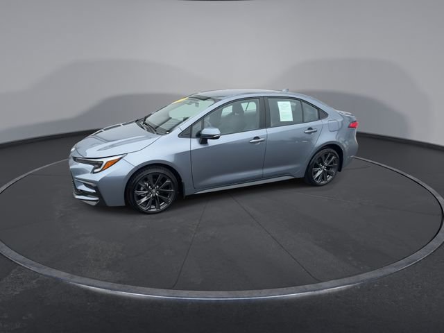 Used 2025 Toyota Corolla SE image 7