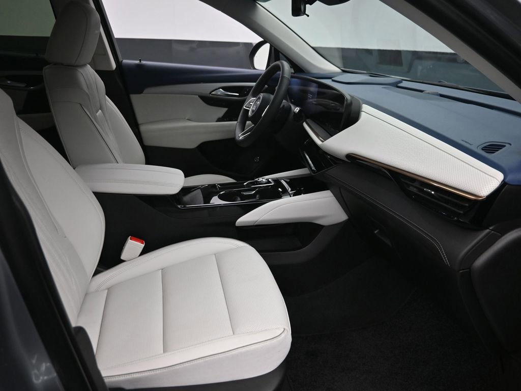 Used 2025 Buick Envision Avenir image 7