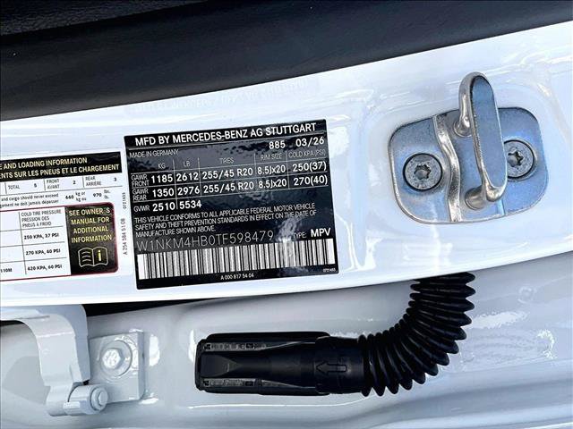 Used 2026 Mercedes-Benz GLC 300 4MATIC image 30