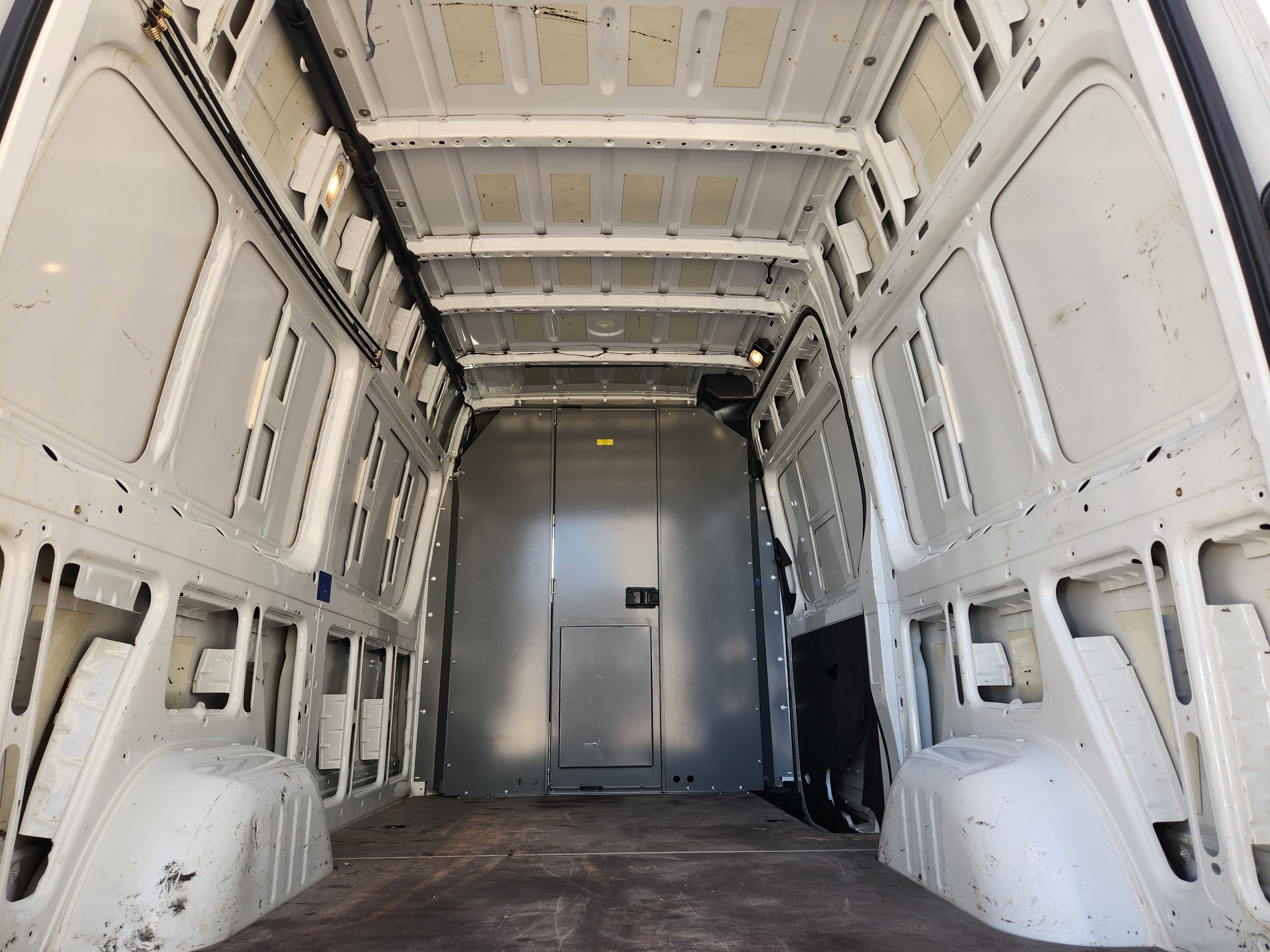 Used 2020 Mercedes-Benz Sprinter 144 Cargo image 29