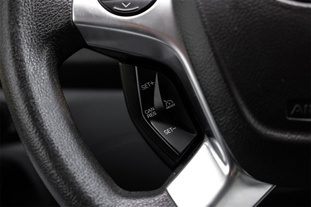 Used 2019 Ford Transit 250 130 Low Roof image 14