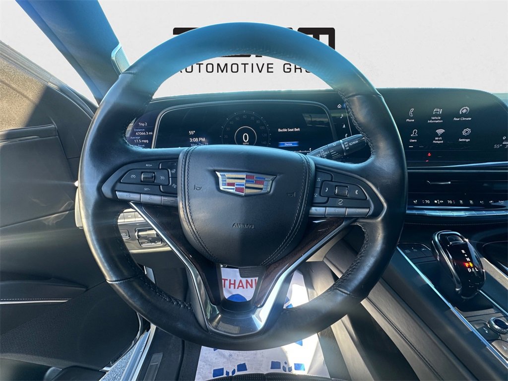 Used 2021 Cadillac Escalade Sport Platinum w/ LPO, ONYX Package image 17