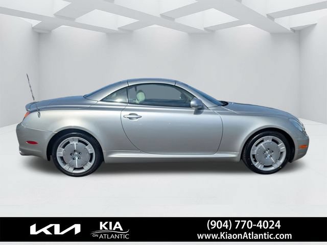 Used 2002 Lexus SC 430 Convertible RWD image 2