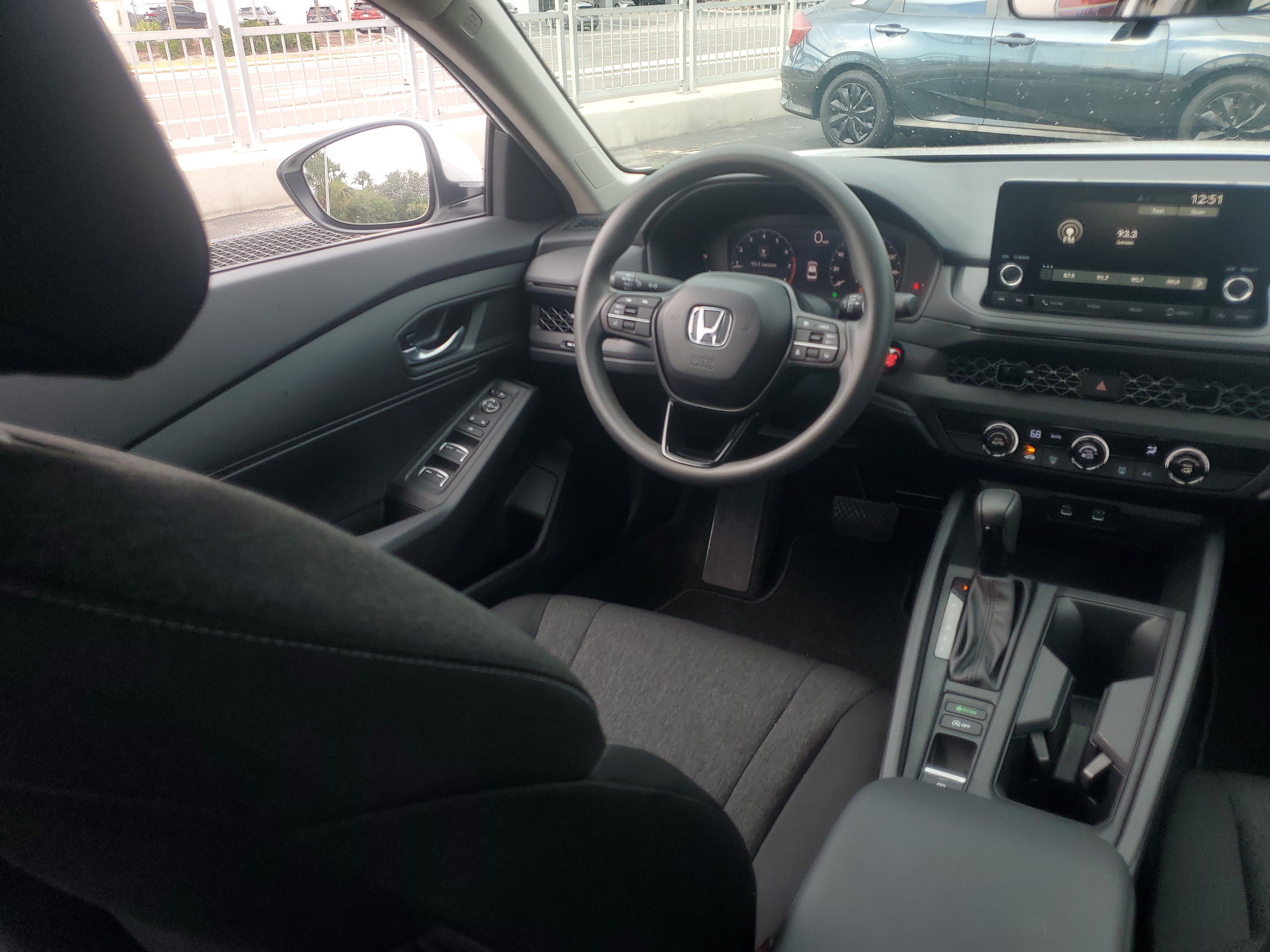 Certified 2025 Honda Accord LX image 18