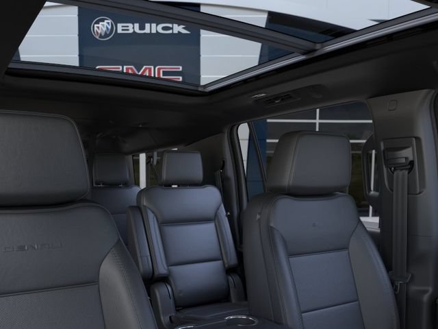 New 2026 GMC Yukon XL Denali w/ Sun & Power Step Package AWD/4WD image 24