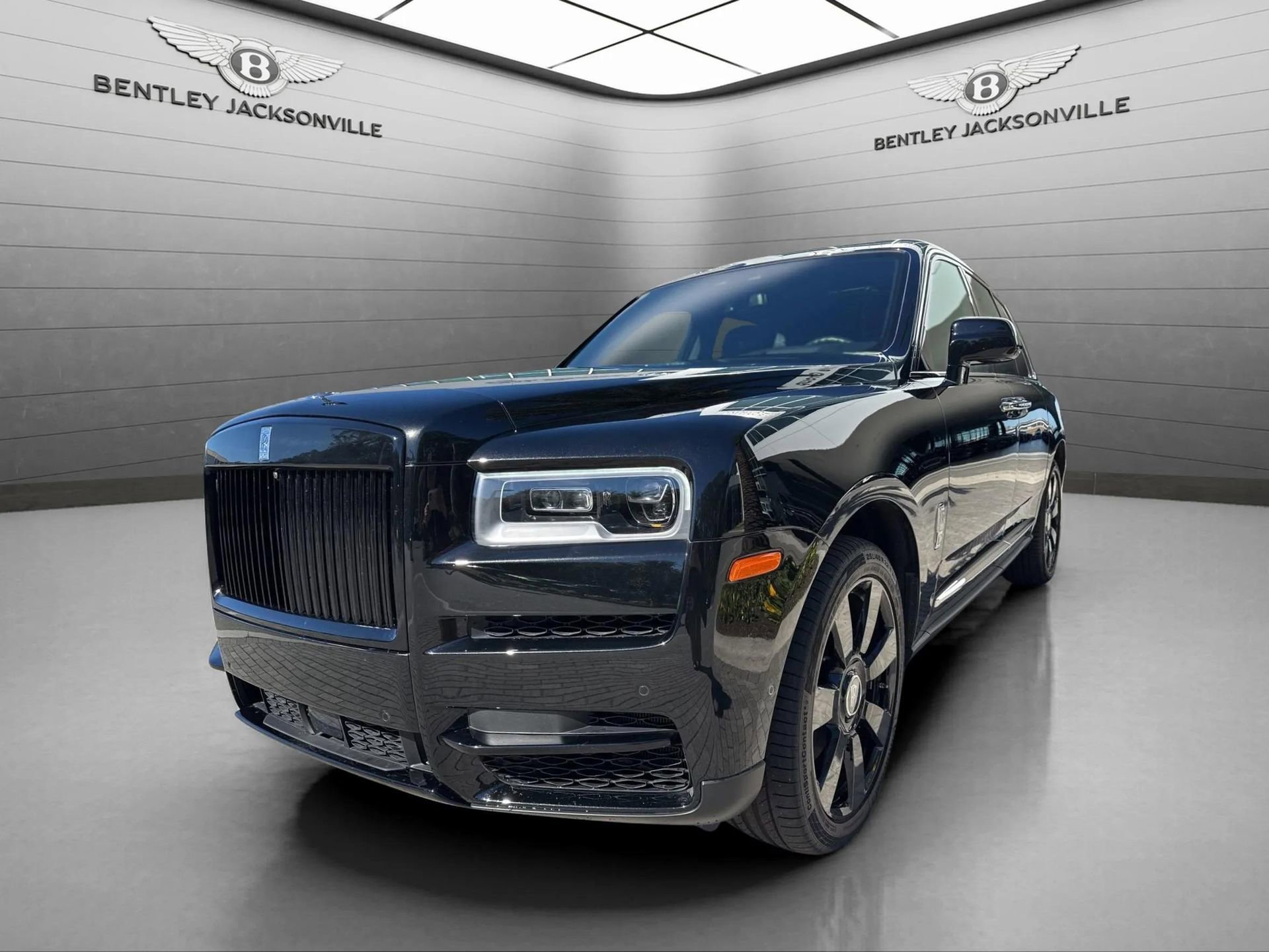 Used 2022 Rolls-Royce Cullinan image 9