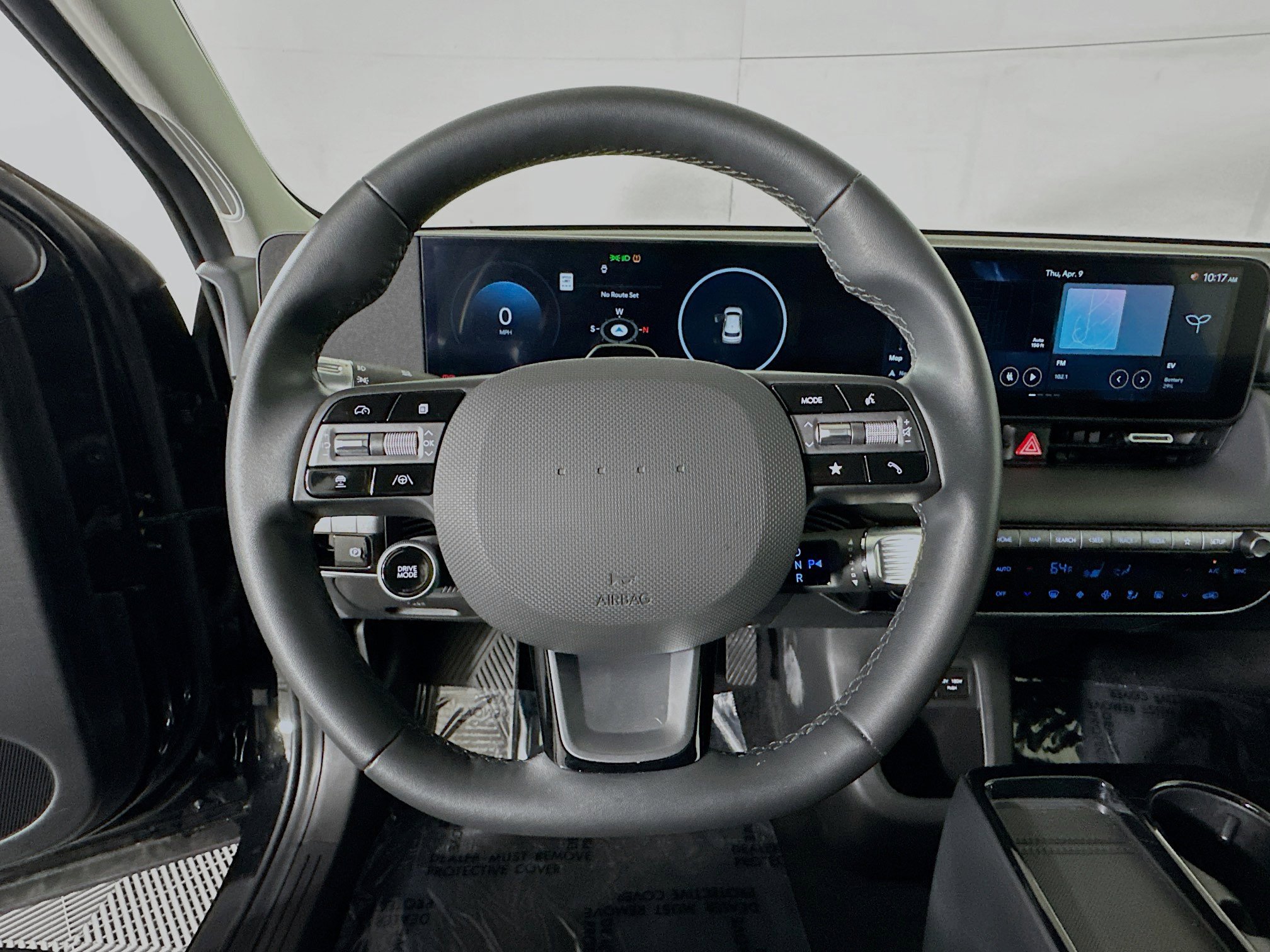 Used 2025 Hyundai Ioniq 5 SE image 15