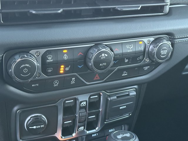 New 2026 Jeep Wrangler Unlimited Rubicon AWD/4WD image 26