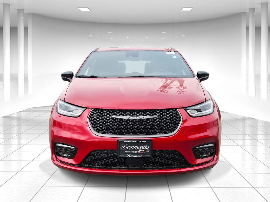 New 2026 Chrysler Pacifica Select image 8