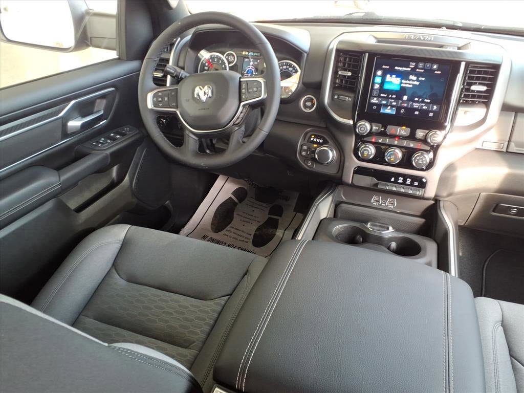 New 2026 RAM 1500 Big Horn AWD/4WD image 11
