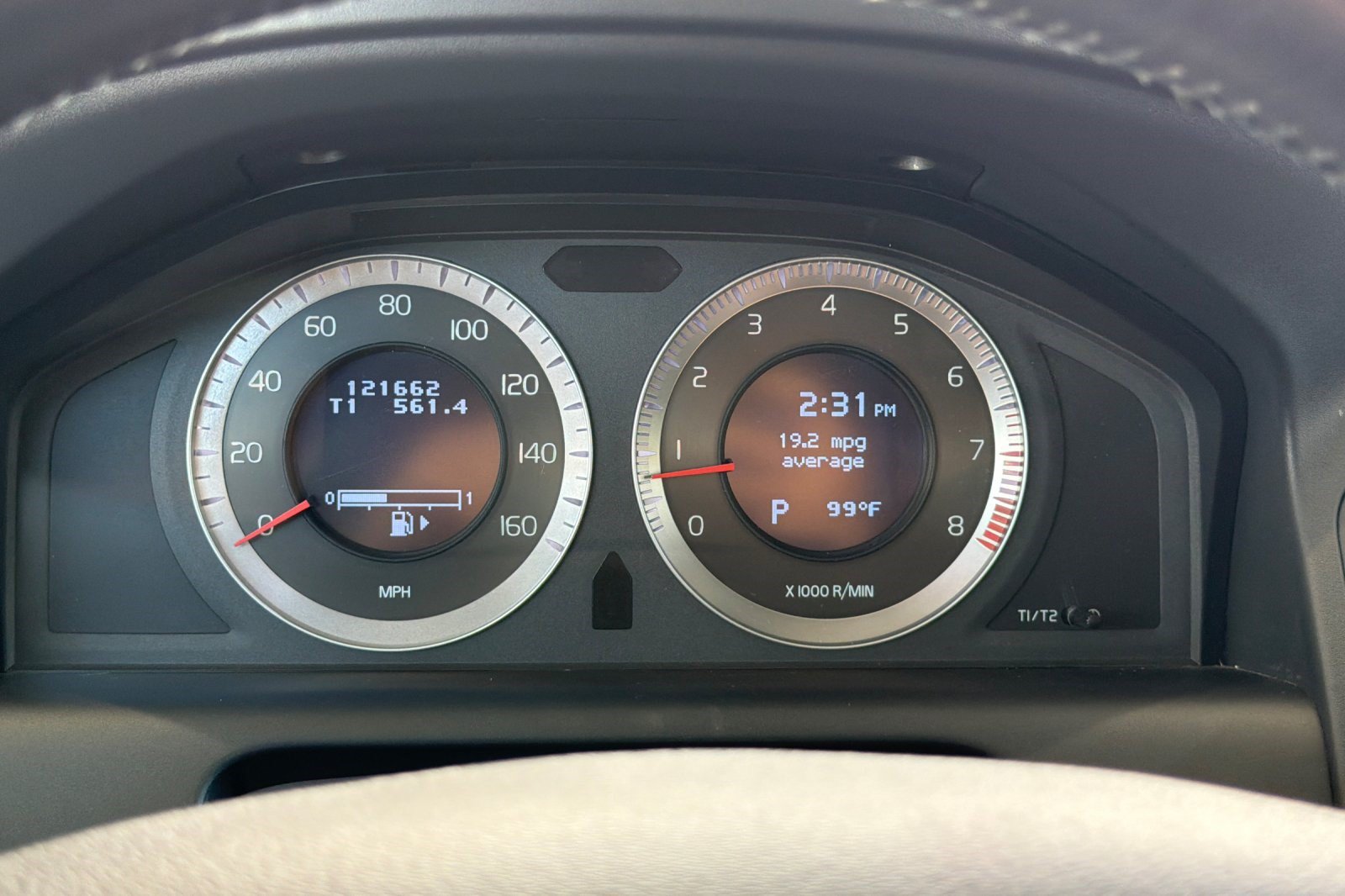 Used 2010 Volvo XC60 T6 AWD/4WD image 32
