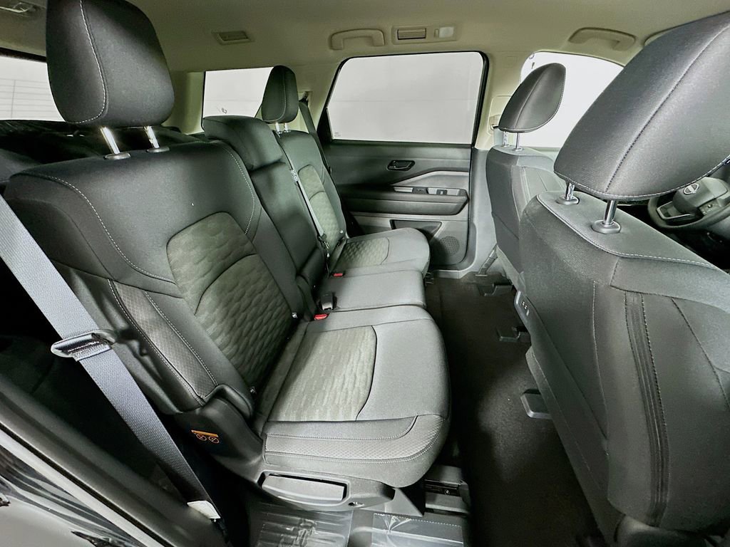 New 2026 Nissan Pathfinder SV image 33