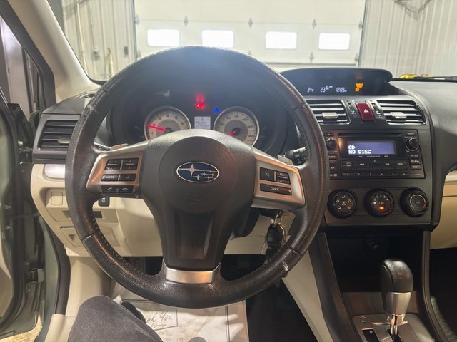Used 2014 Subaru Impreza 2.0i Premium image 17