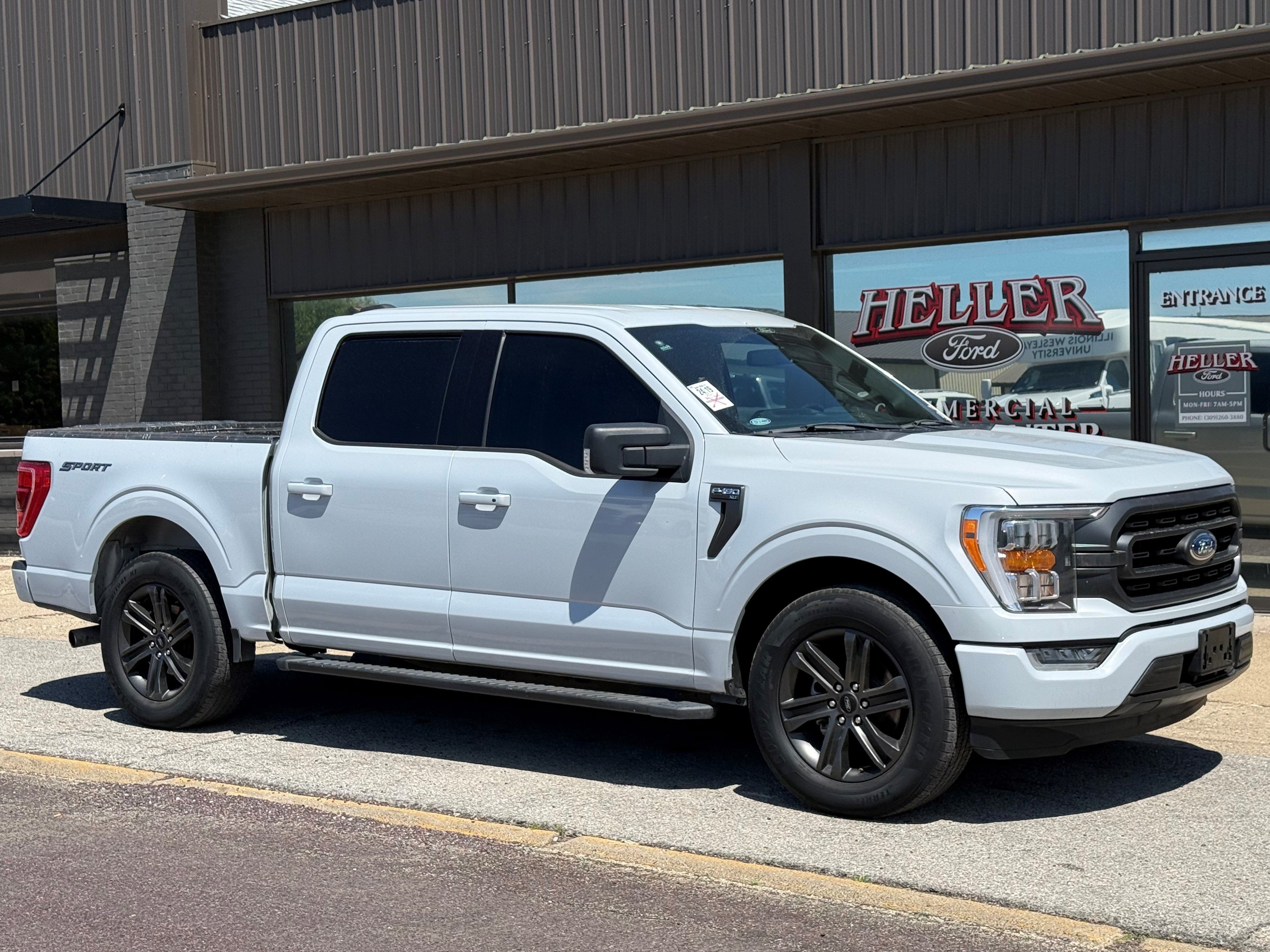 Used 2021 Ford F150 XLT w/ Equipment Group 302A High RWD image 3