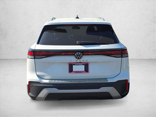 New 2026 Volkswagen Tiguan SE FWD image 4