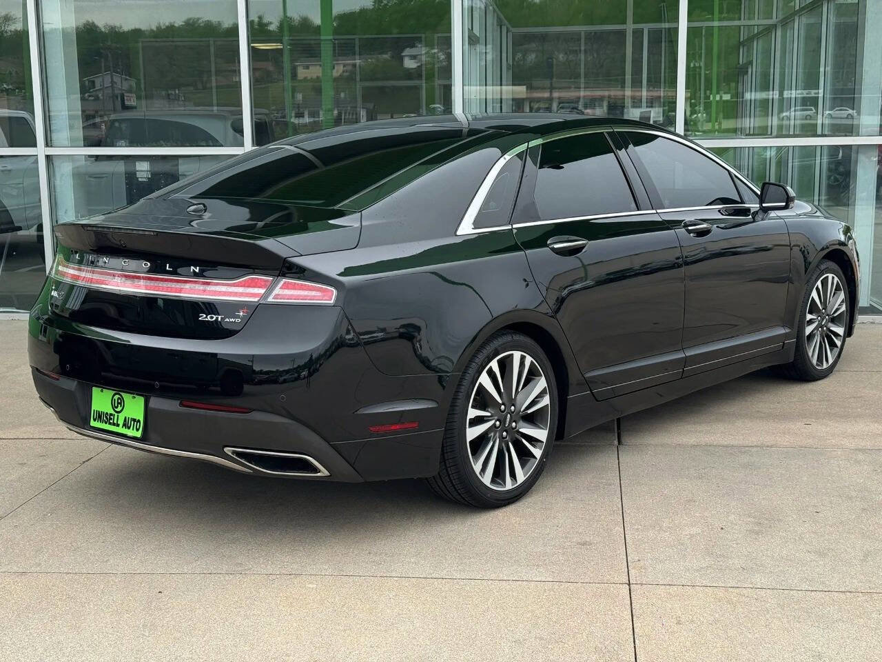 Used 2018 Lincoln MKZ Reserve w/ Climate Package AWD/4WD image 7