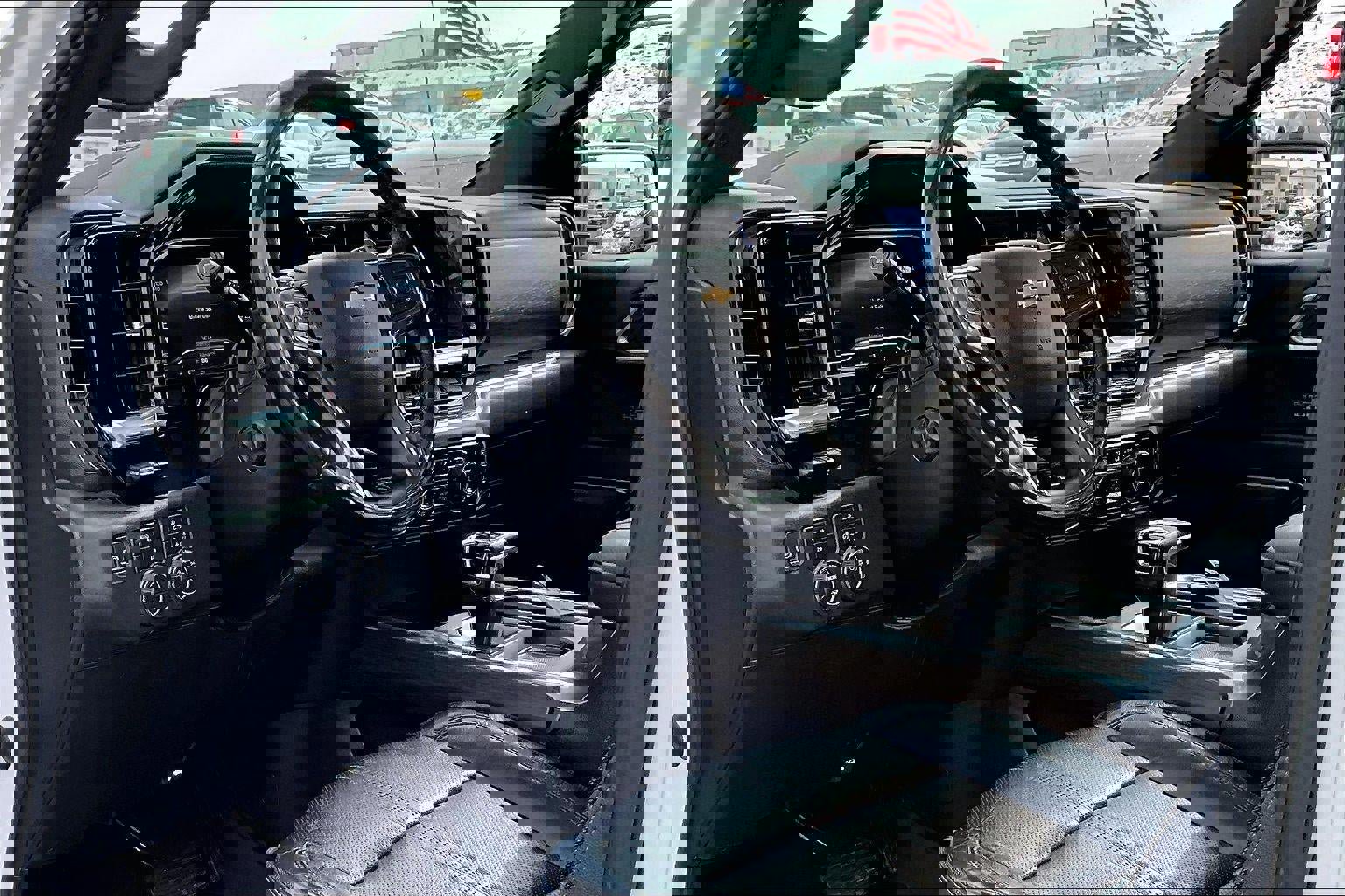 Used 2022 Chevrolet Silverado 1500 High Country w/ High Country Premium Package image 14