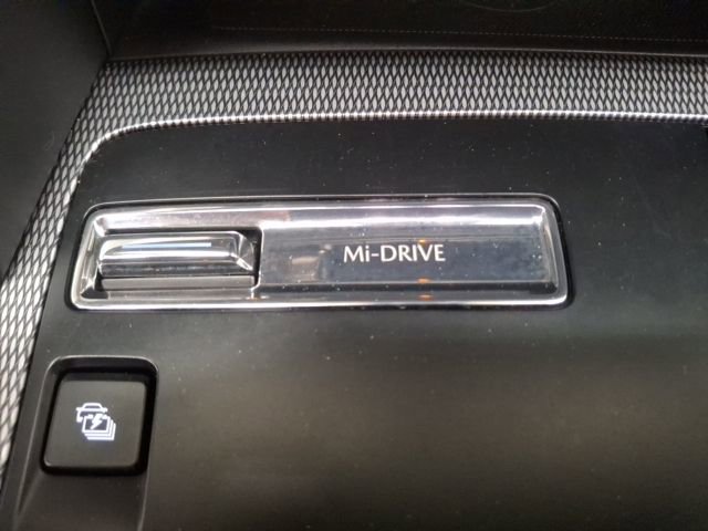 Used 2024 MAZDA CX-90 Plug-In Hybrid w/ Premium Pkg image 33