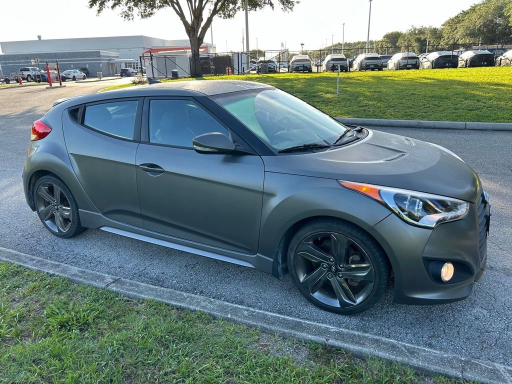 Used 2015 Hyundai Veloster Turbo FWD image 8