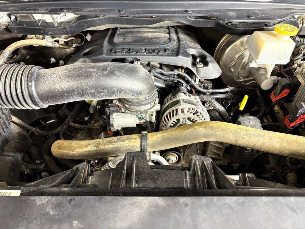 Used 2022 RAM 1500 Laramie w/ Sport Appearance Package AWD/4WD image 42