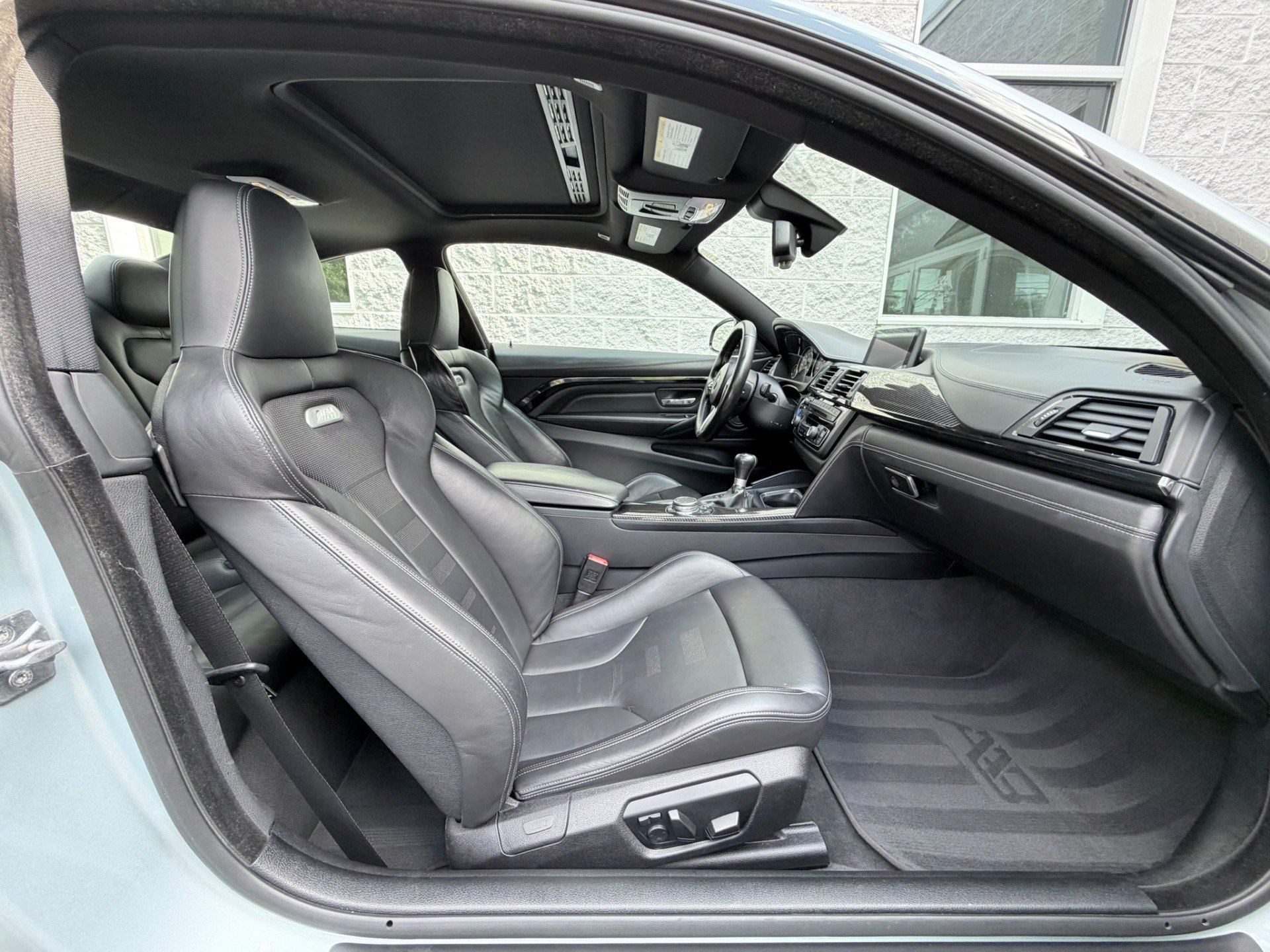 Used 2015 BMW M4 Coupe RWD image 39