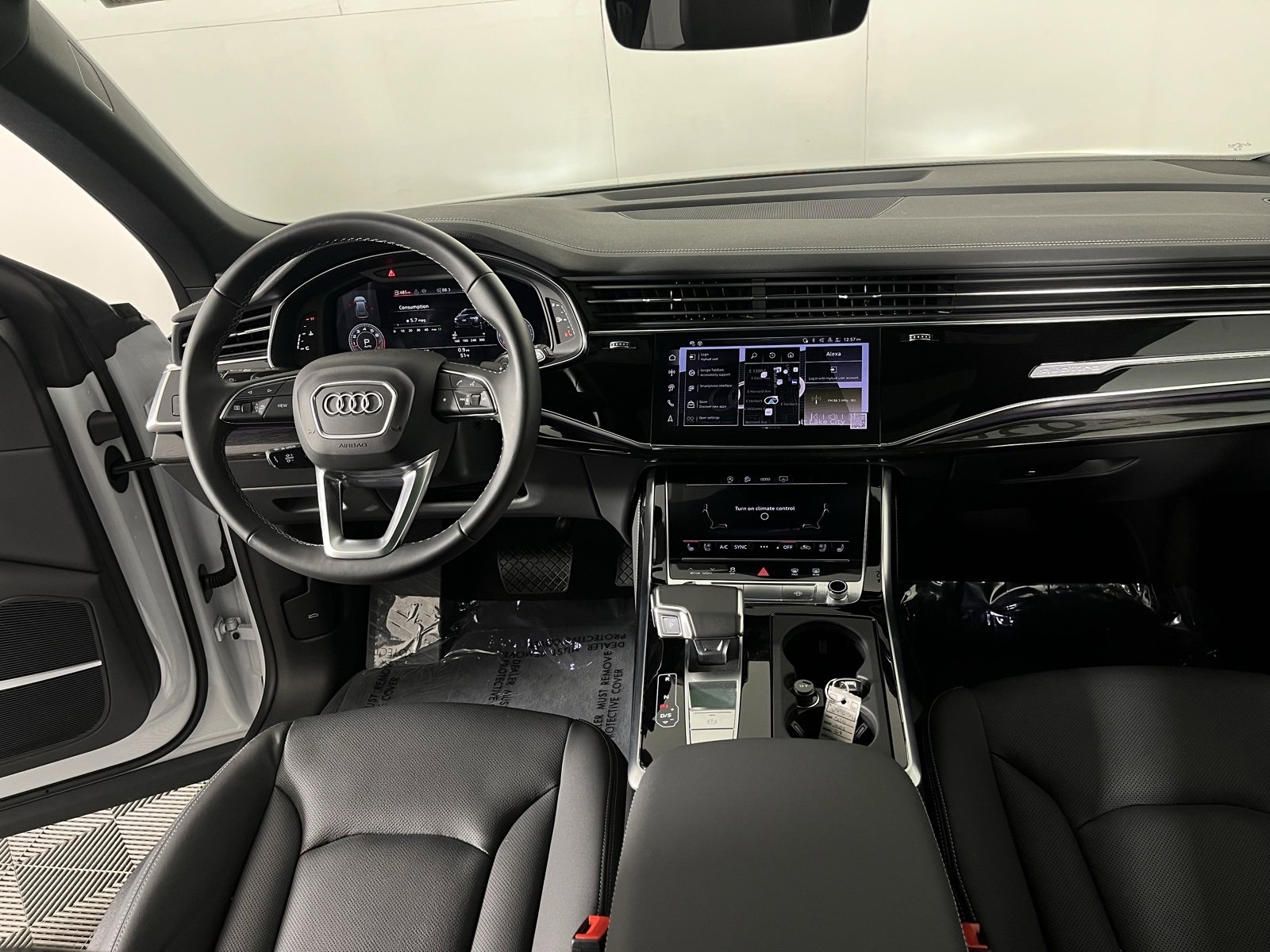 Certified 2025 Audi Q8 Premium Plus w/ Premium Plus Package image 14