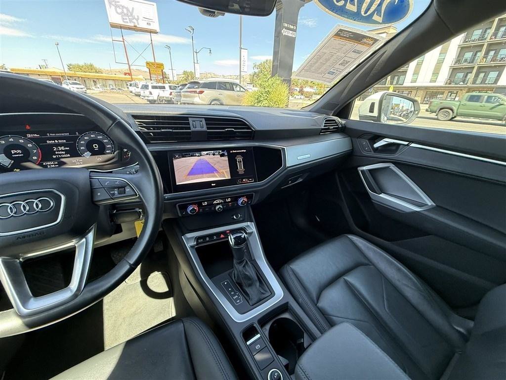 Used 2025 Audi Q3 2.0T Premium AWD/4WD image 24