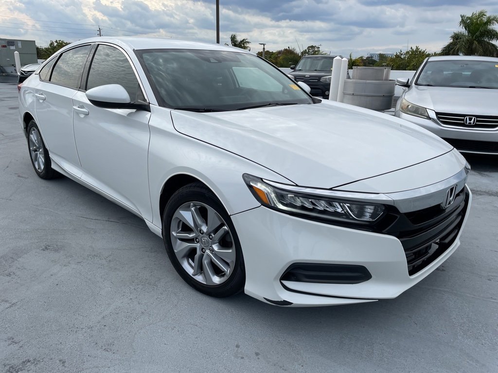 Used 2020 Honda Accord LX image 2