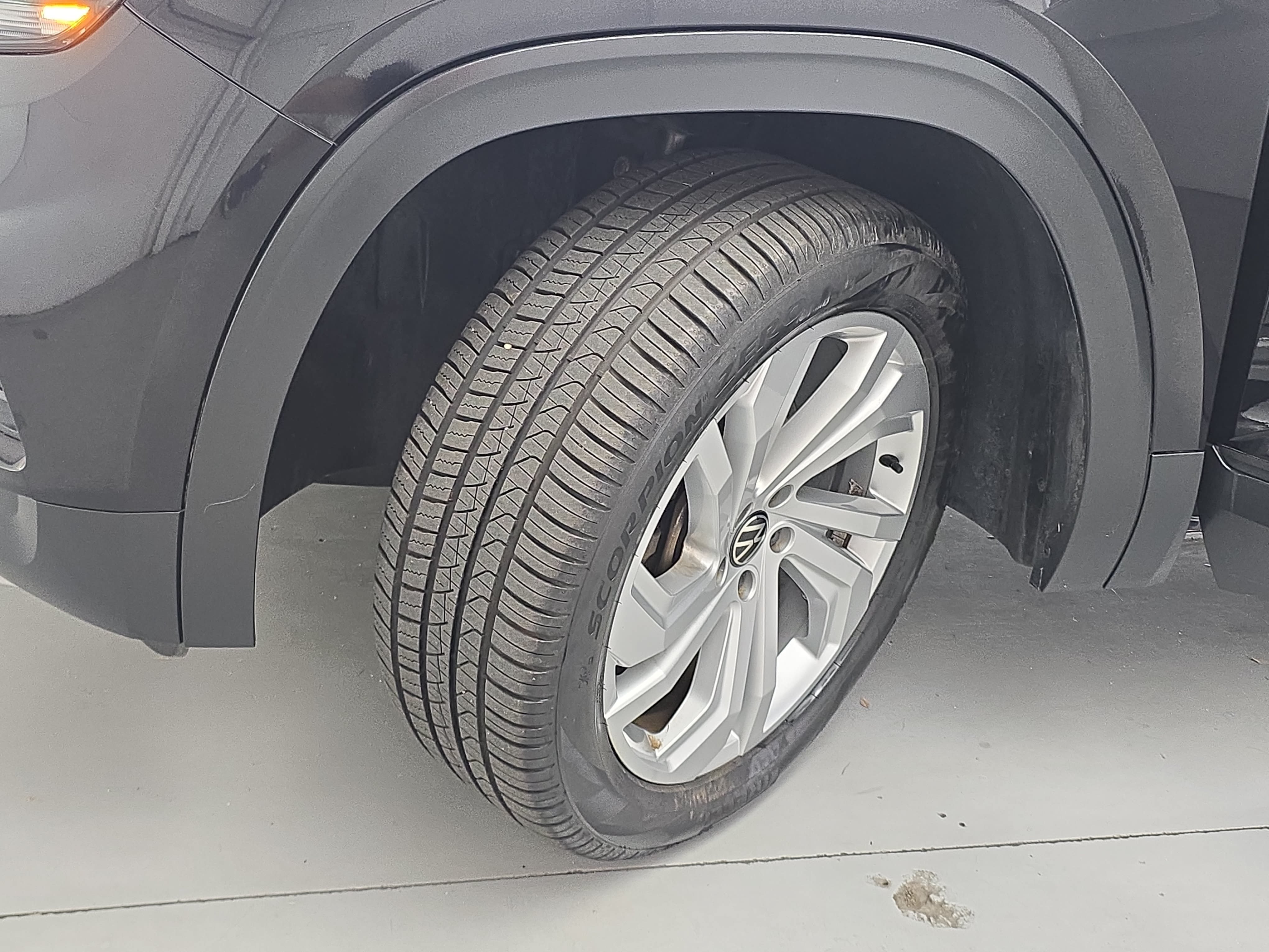 Used 2021 Volkswagen Atlas SE w/ Panoramic Sunroof Package AWD/4WD image 33