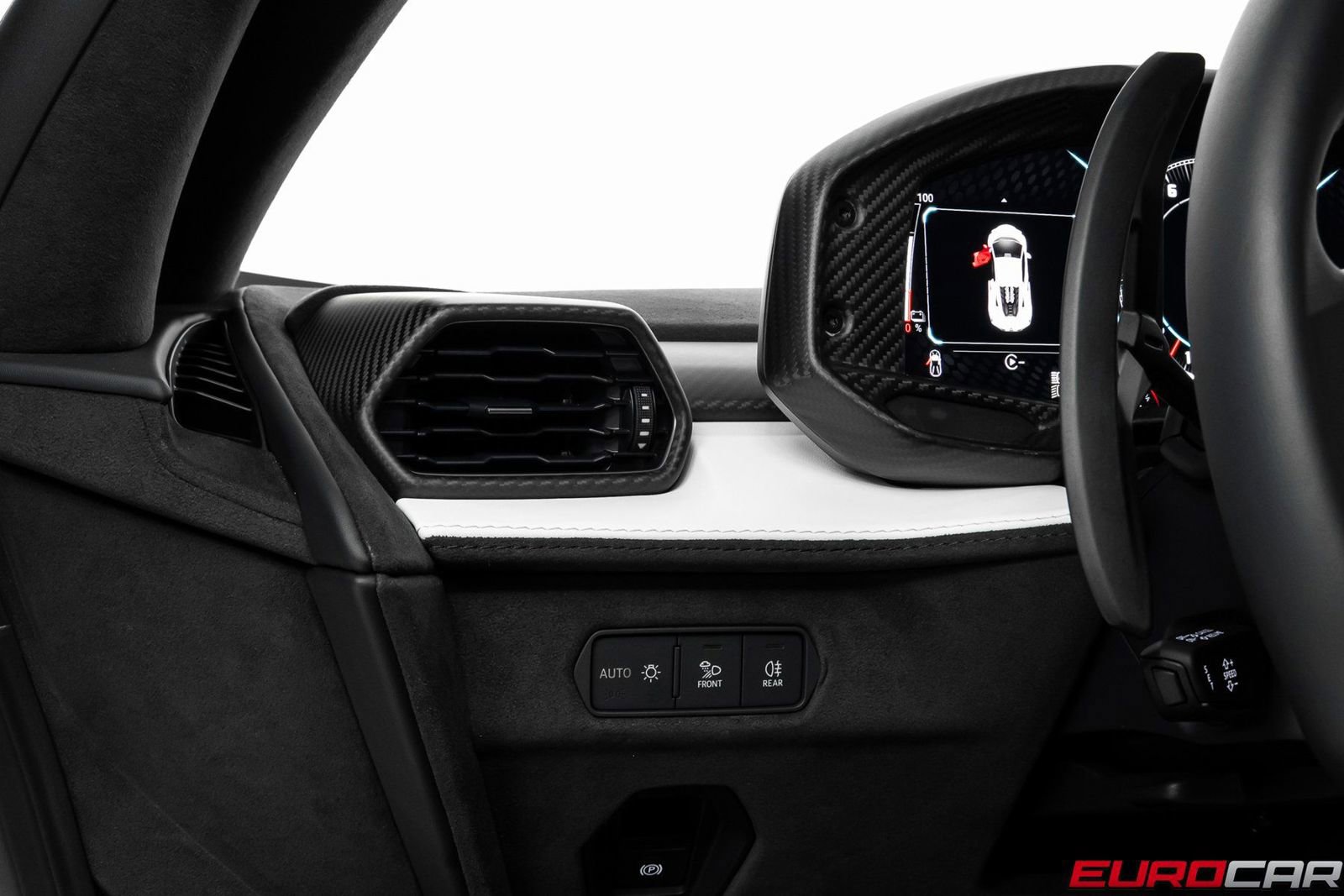 Used 2025 Lamborghini Revuelto image 31