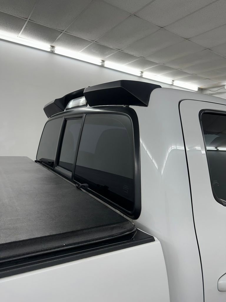 Used 2018 Toyota Tacoma SR w/ SR Convenience Package image 26