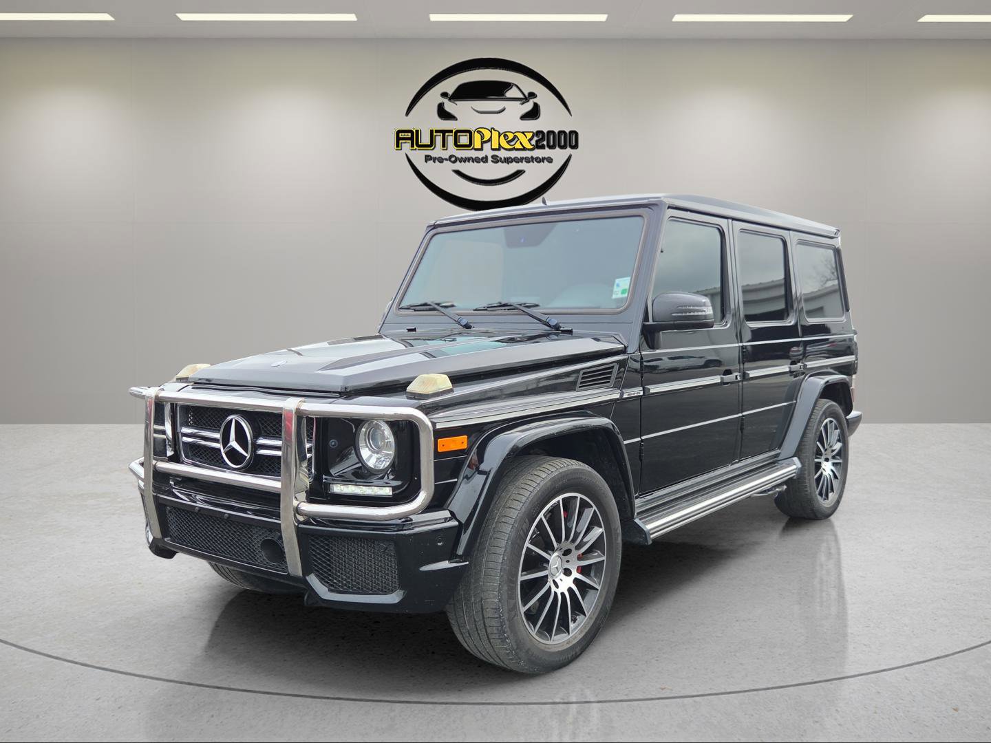 Used 2015 Mercedes-Benz G 63 AMG 4MATIC image 3