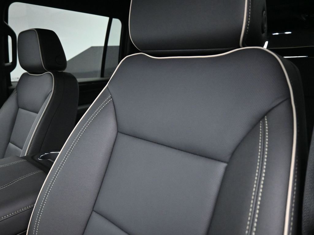 New 2026 GMC Yukon XL Elevation image 20