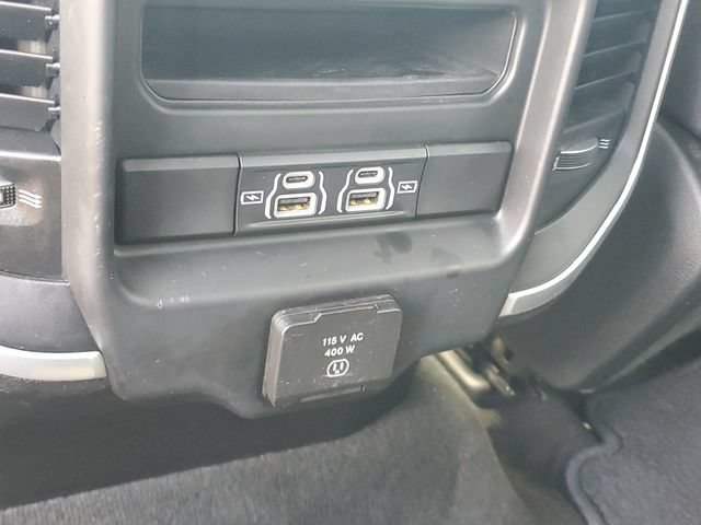 Used 2022 RAM 1500 Big Horn AWD/4WD image 10