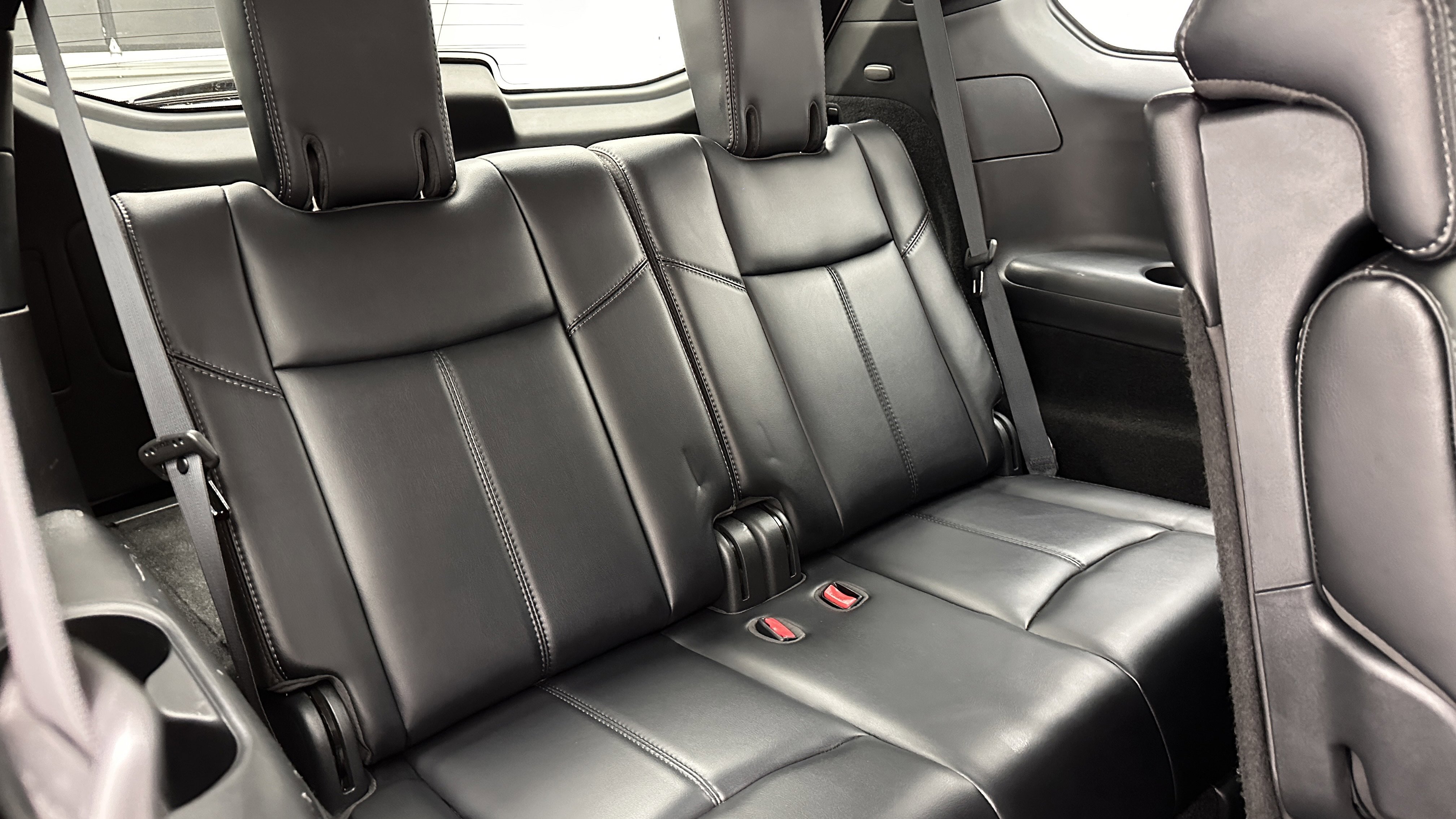 Used 2019 Nissan Pathfinder SL w/ Cargo Package image 38