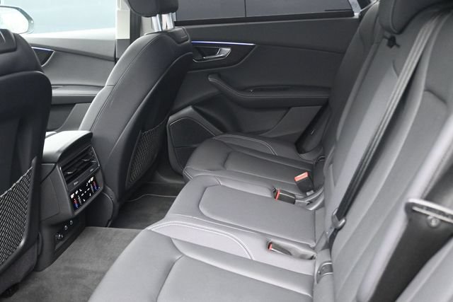 Used 2023 Audi Q8 Prestige AWD/4WD image 15