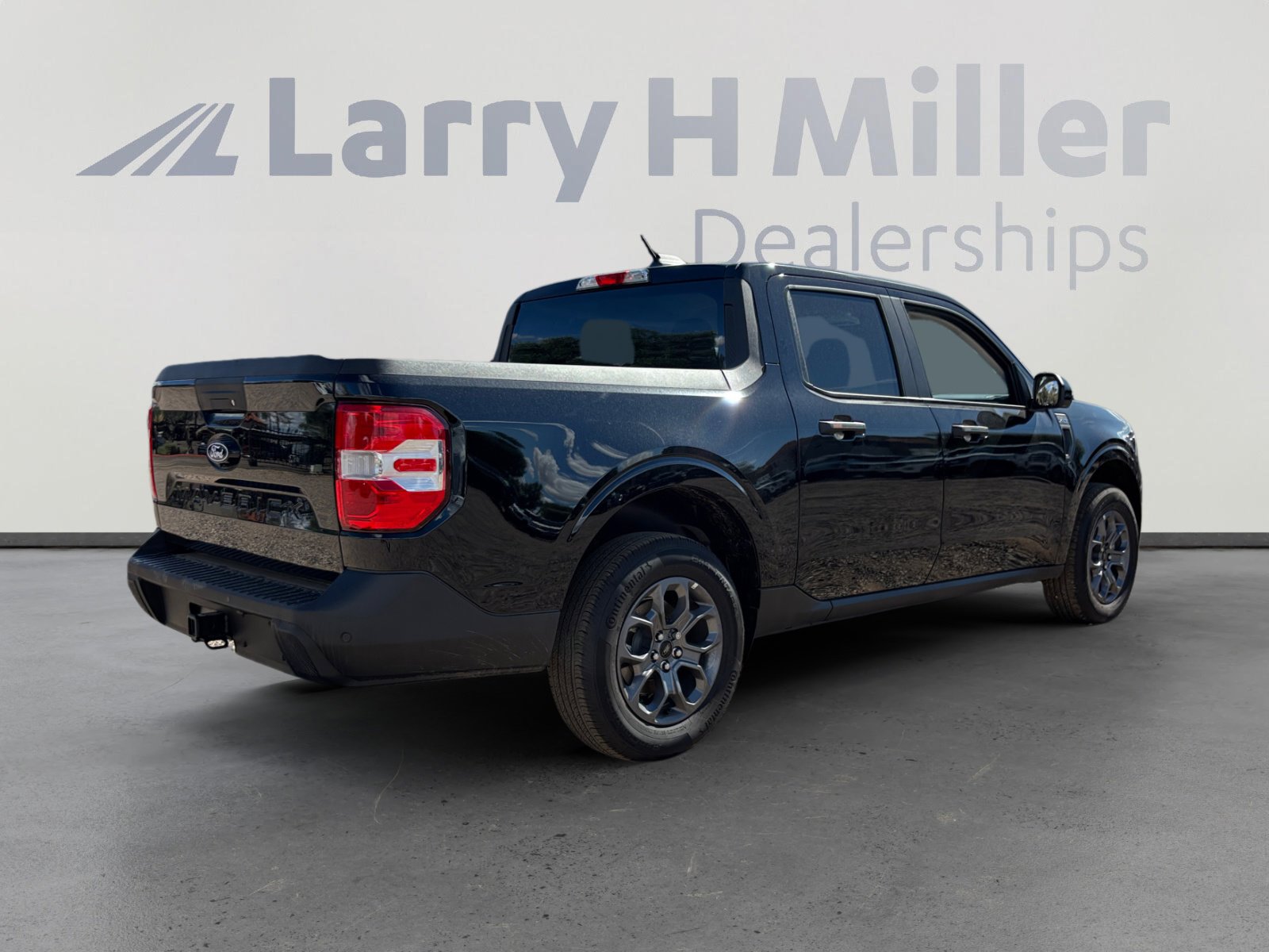 New 2025 Ford Maverick XLT w/ XLT Luxury Package image 5