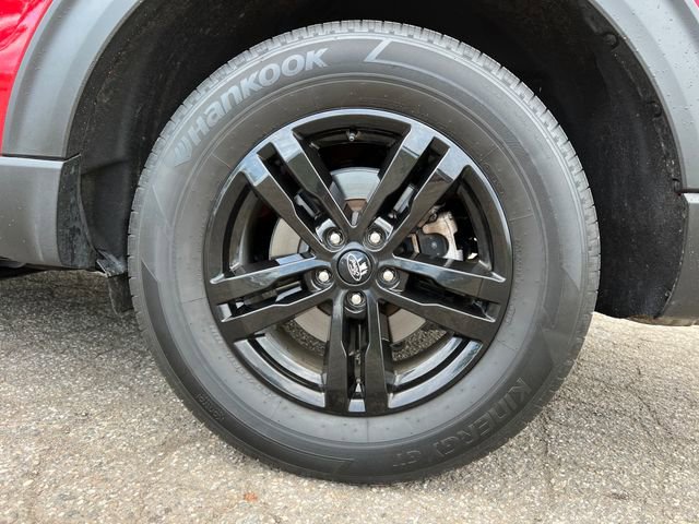 Used 2022 Ford Explorer XLT AWD/4WD image 15