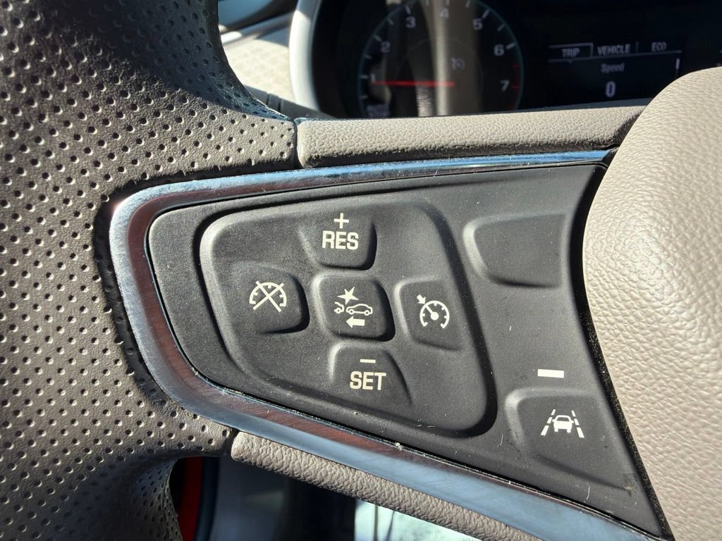 Used 2025 Chevrolet Malibu LT FWD image 14