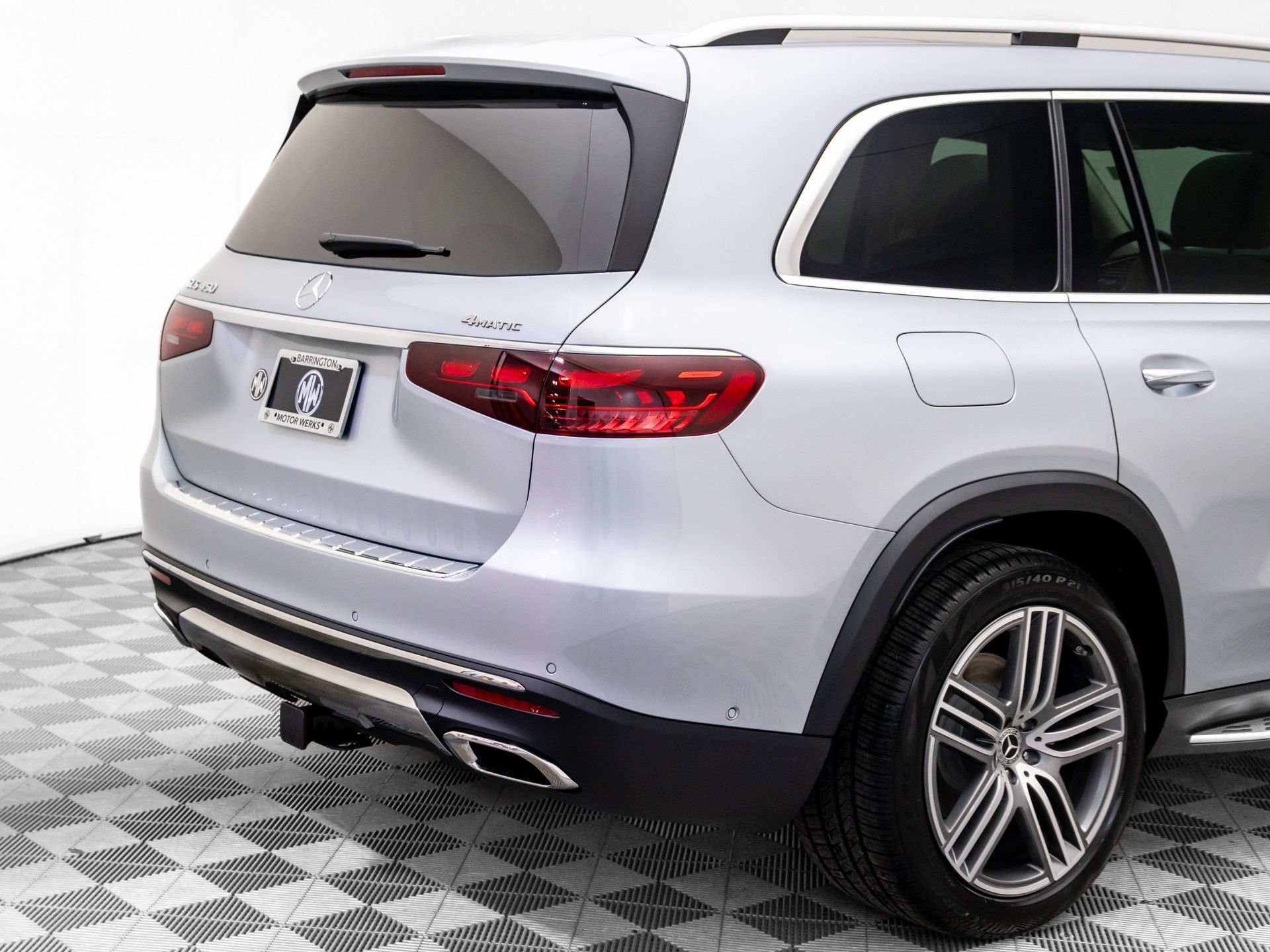 New 2026 Mercedes-Benz GLS 450 4MATIC image 38