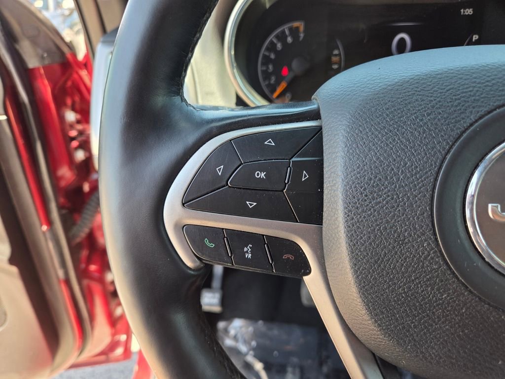 Used 2021 Jeep Grand Cherokee Laredo X RWD image 29