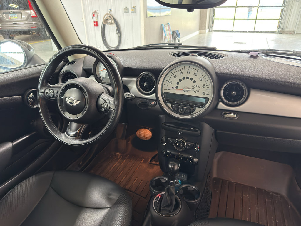 Used 2013 MINI Cooper Hardtop FWD image 12