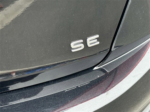 Used 2024 Volkswagen Jetta SE image 7