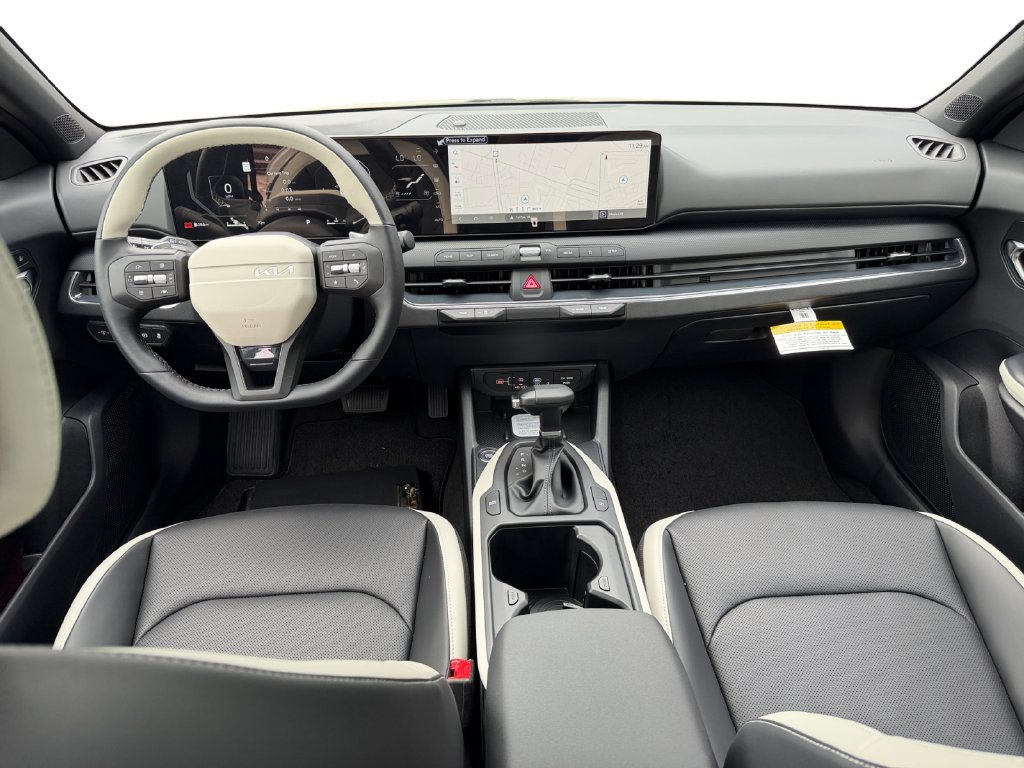 New 2026 Kia K4 EX FWD image 11