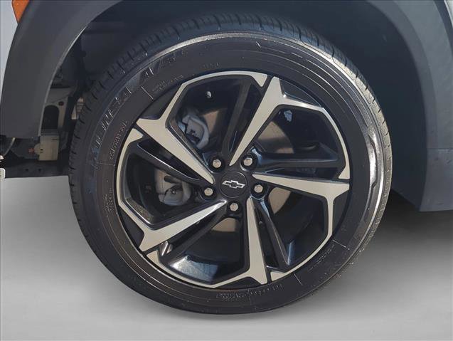 Used 2021 Chevrolet TrailBlazer RS w/ Technology Package image 24