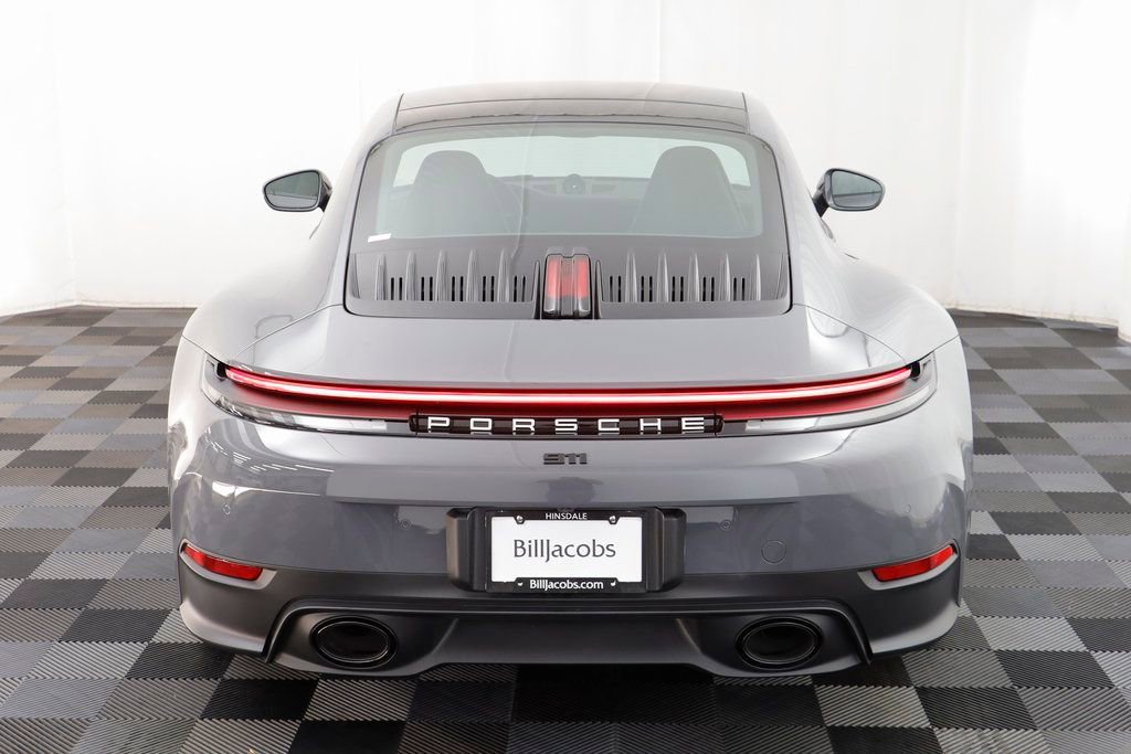 Used 2025 Porsche 911 Carrera image 19